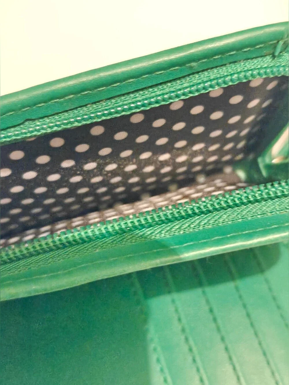 Green Gemline Womens Clutch/Wallet New No Box Never Used